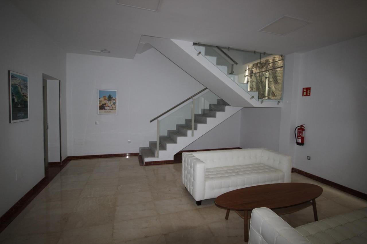 Sun, Sea And Rocks Apartment ปวยร์โต เด มอแกน ภายนอก รูปภาพ