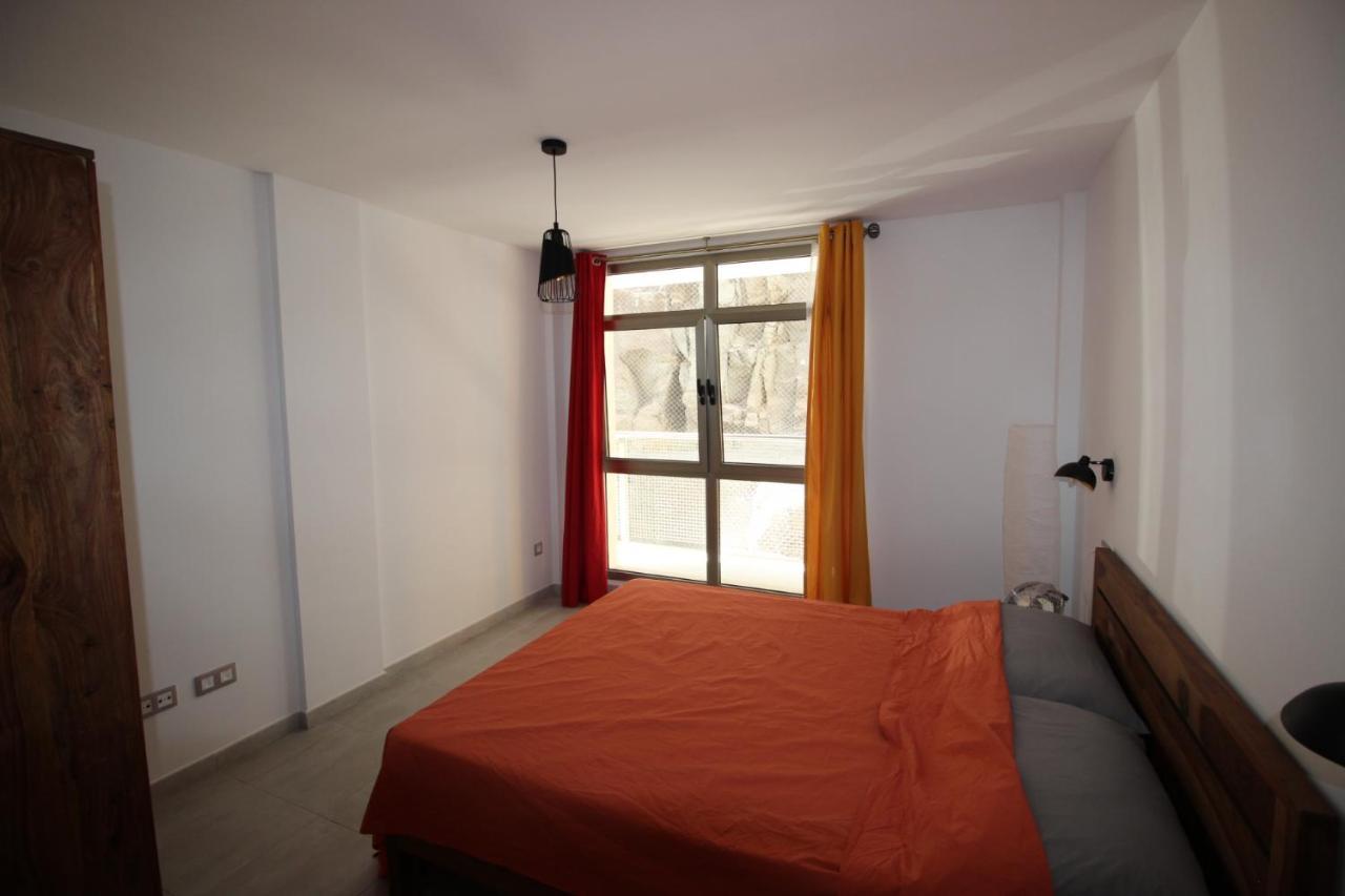 Sun, Sea And Rocks Apartment ปวยร์โต เด มอแกน ภายนอก รูปภาพ